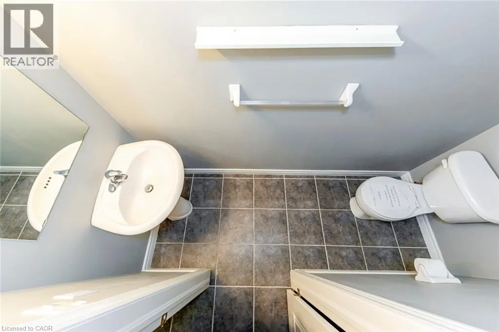 2280 BARONWOOD Drive Unit# 18 #18