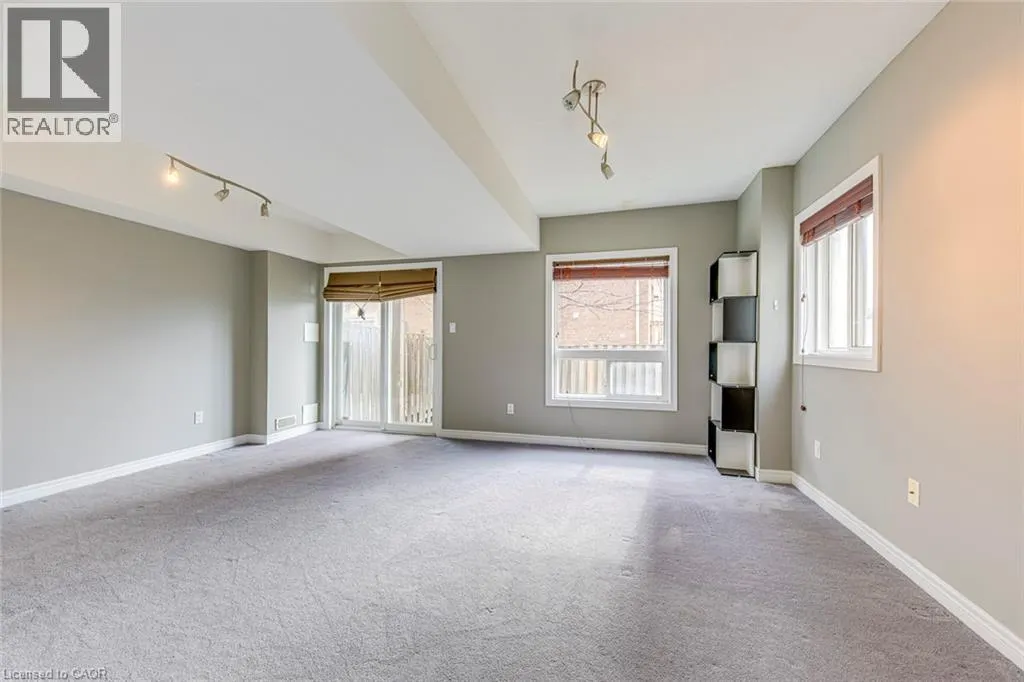 2280 BARONWOOD Drive Unit# 18 #18