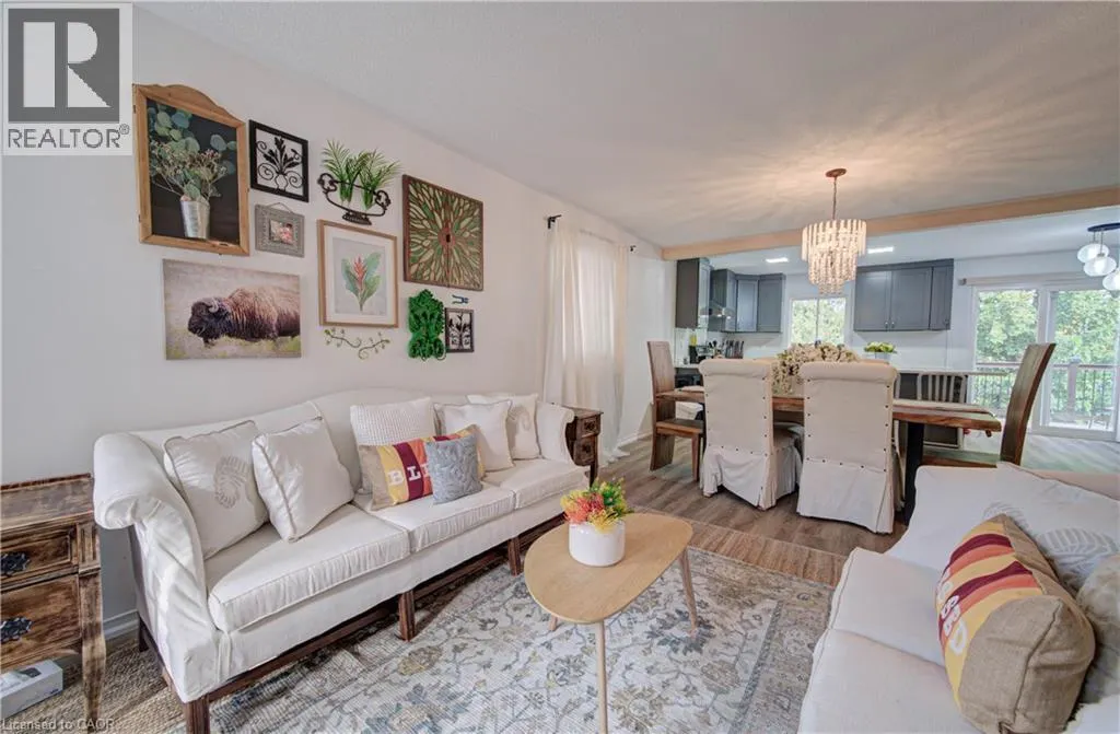 317 CHRISTOPHER Drive