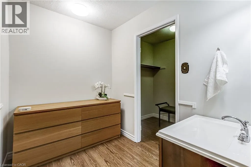 1580 KERNS Road Unit# 1 #1