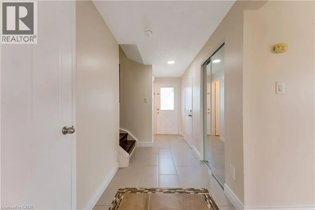 47 BUSHNELL Drive