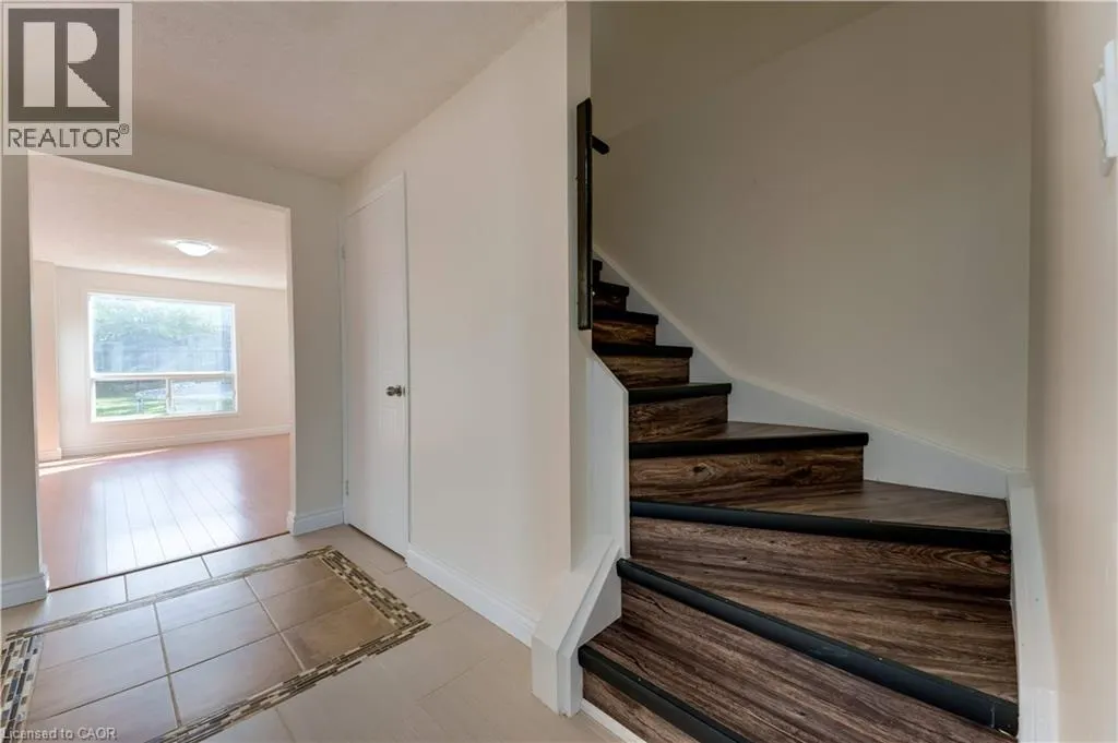 47 BUSHNELL Drive