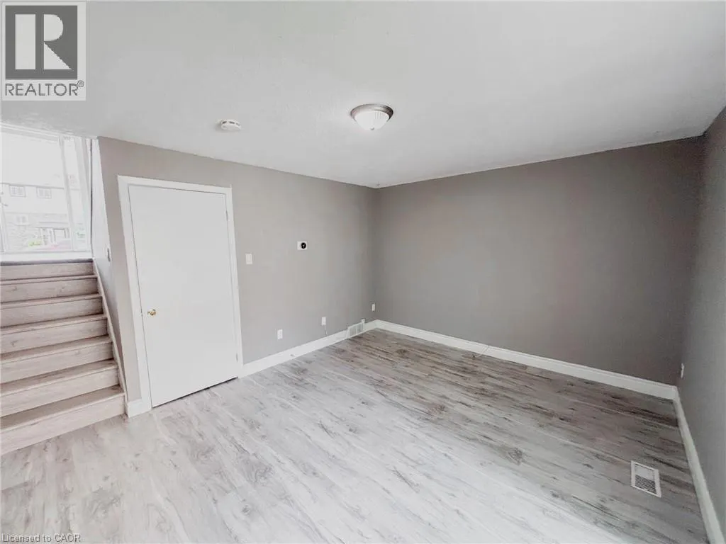 222 HARVARD Place Unit# G #G