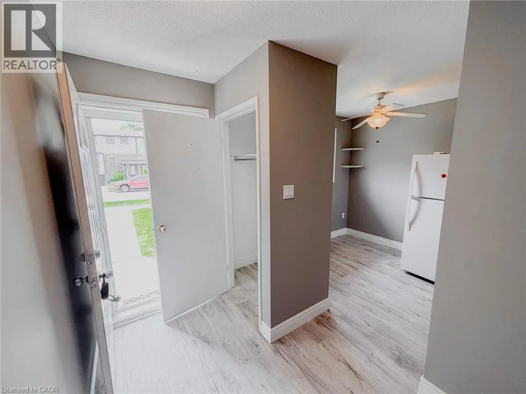 222 HARVARD Place Unit# G #G