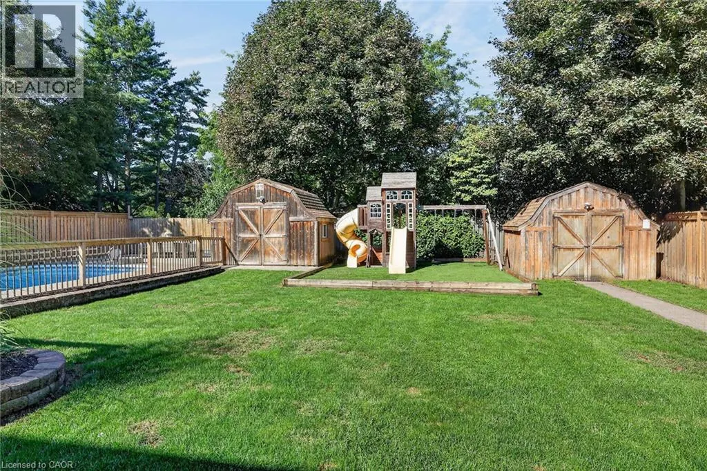 64 DRIFTWOOD Court
