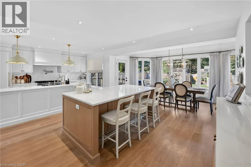 64 DRIFTWOOD Court