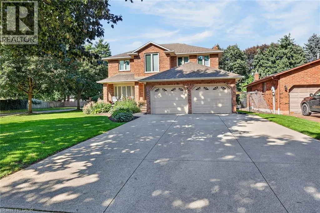 64 DRIFTWOOD Court