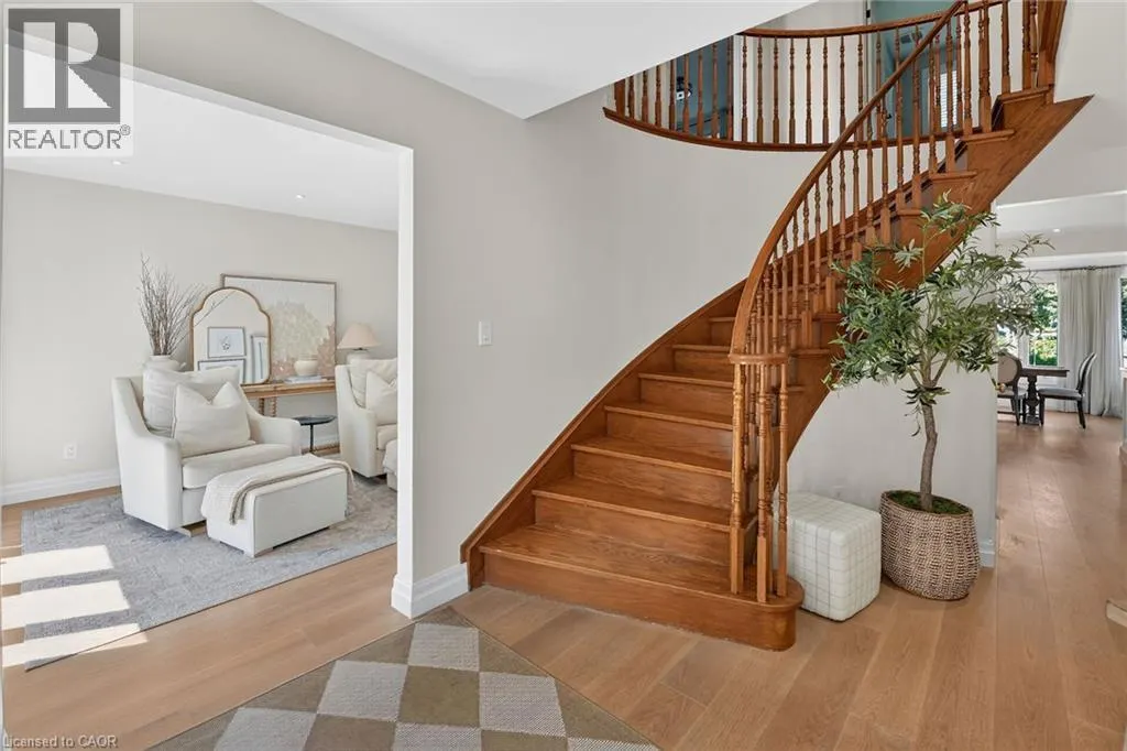 64 DRIFTWOOD Court