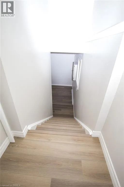 355 WELLINGTON Street