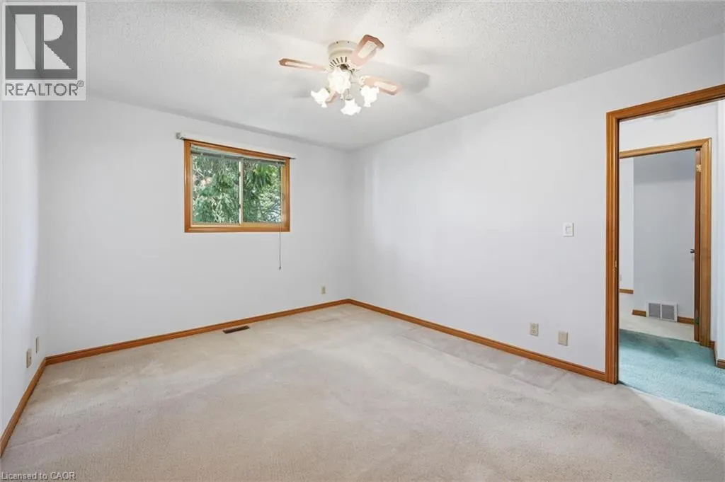 17 RICHARDSON Drive