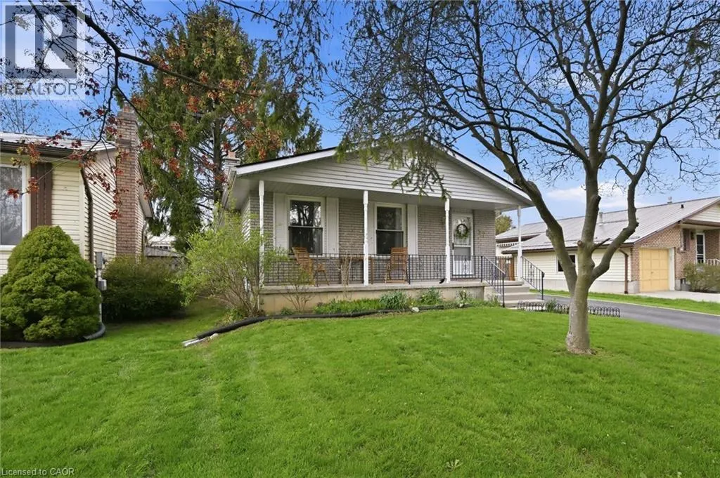 17 RICHARDSON Drive