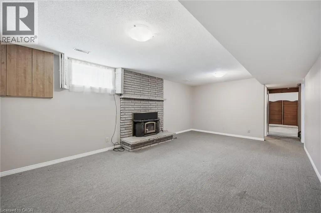 17 RICHARDSON Drive