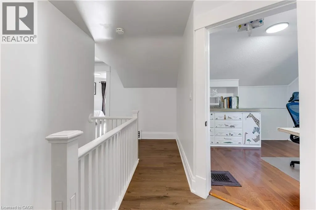 116 VICTORIA Avenue