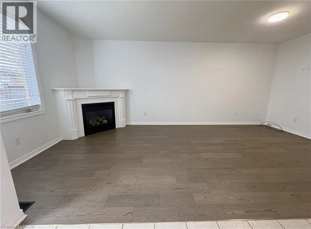 5325 APPLEGARTH Drive