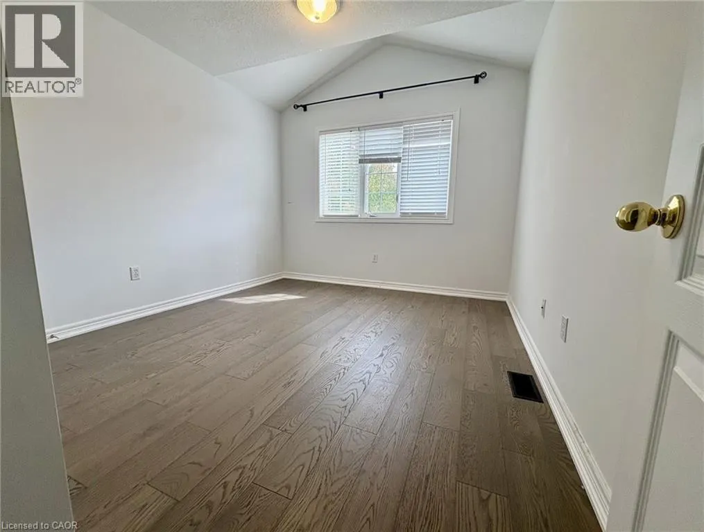 5325 APPLEGARTH Drive