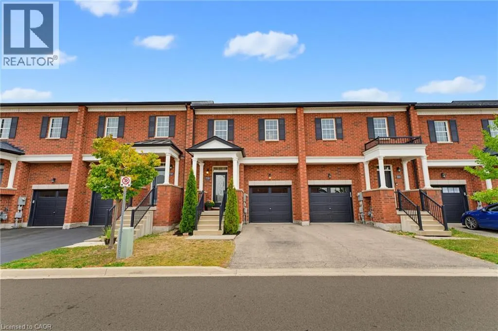 739 BANKS Crescent