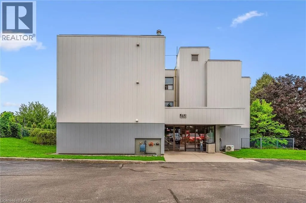 65 SILVERCREEK Parkway N Unit# 404 #404