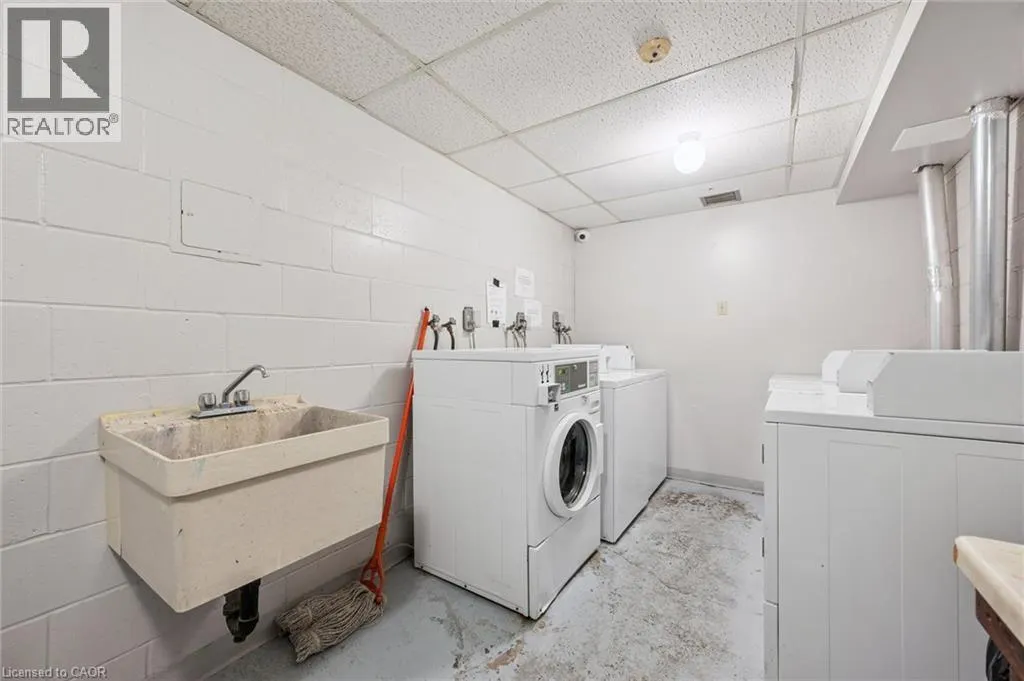 65 SILVERCREEK Parkway N Unit# 404 #404