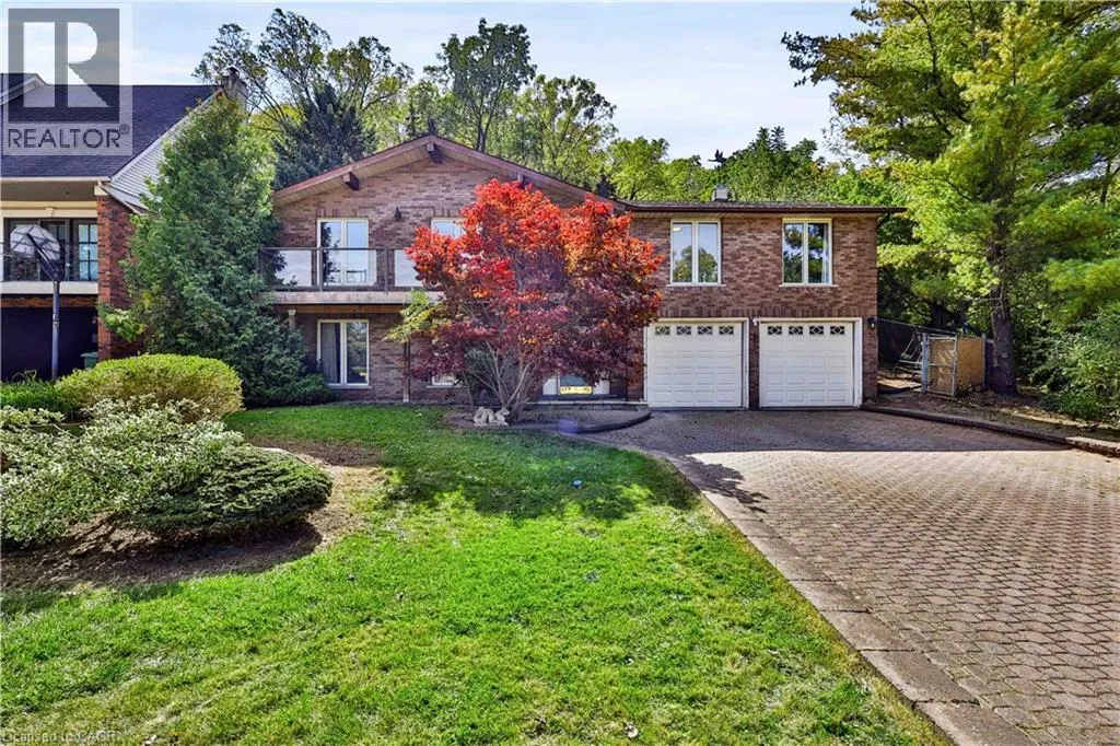 22 OAKRIDGE Drive