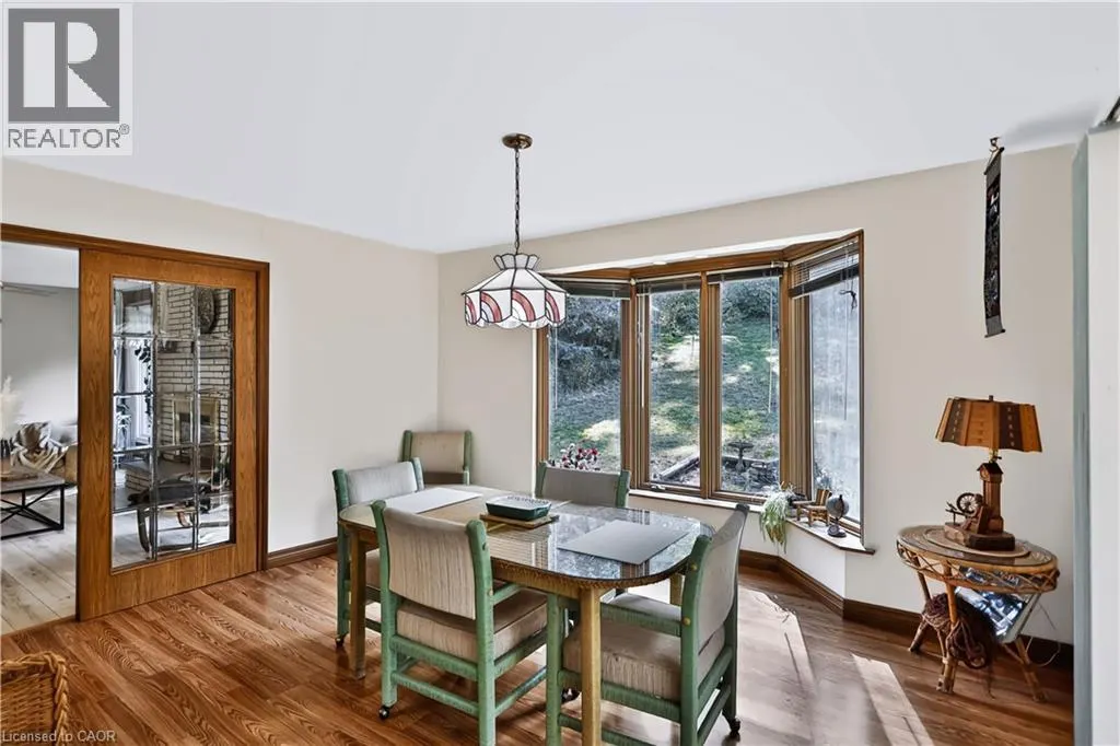 22 OAKRIDGE Drive