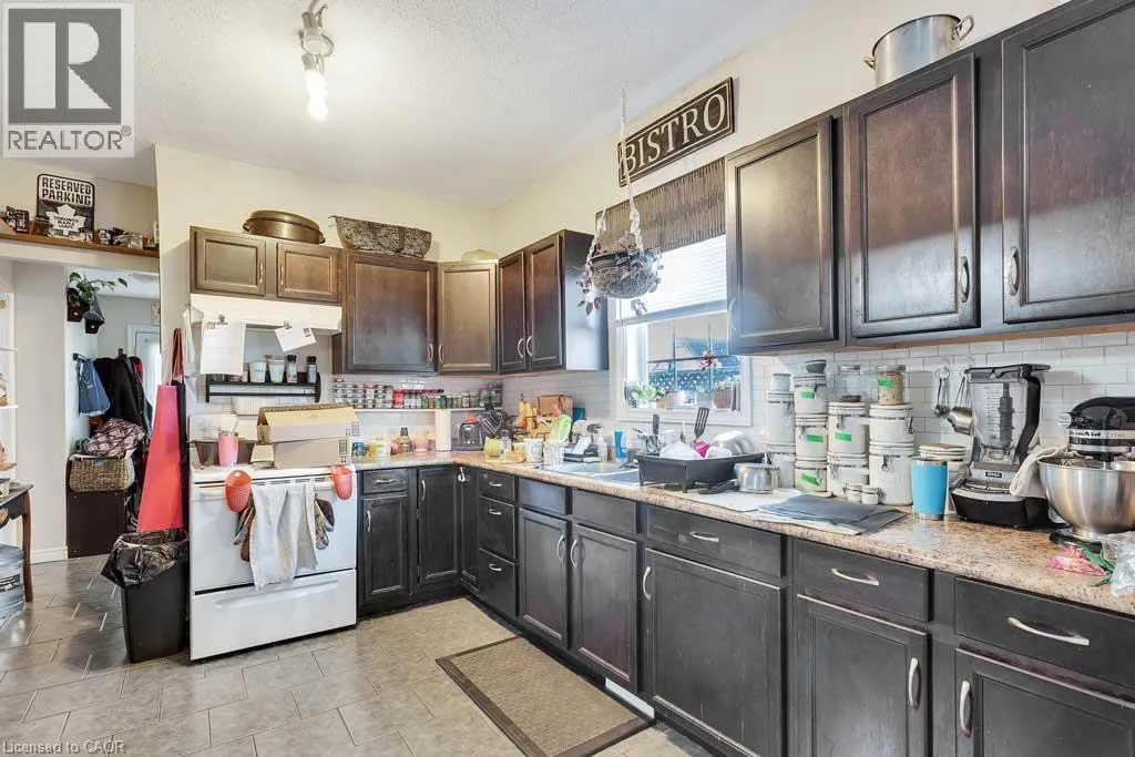 797 HAMILTON Road