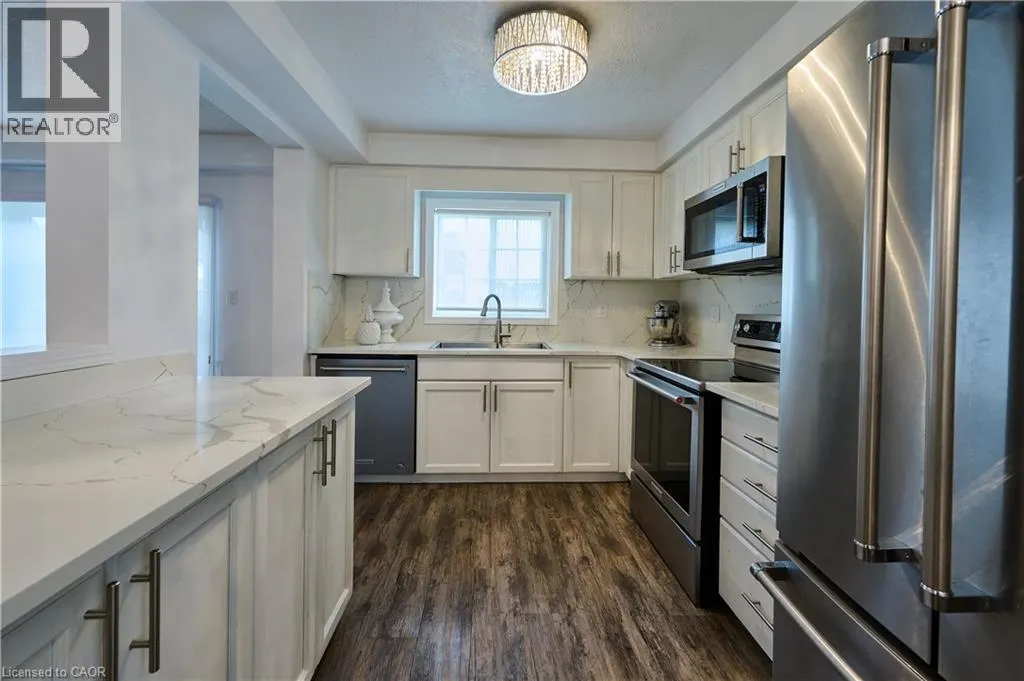 6 UPPER MERCER Street Unit# A1 #A1