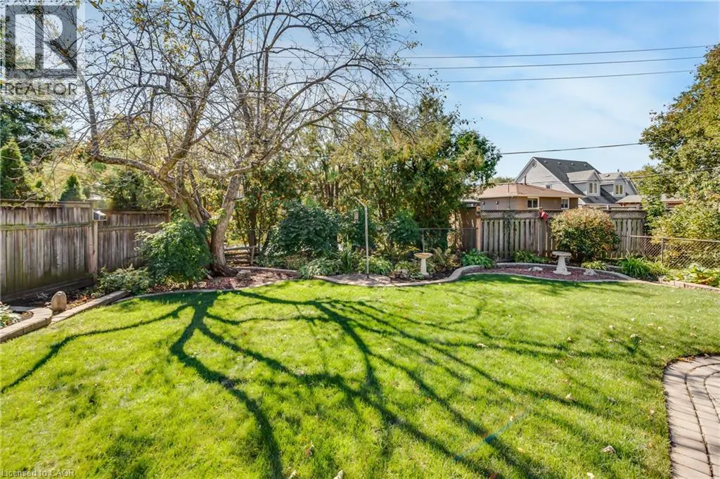 588 LOUISE Drive