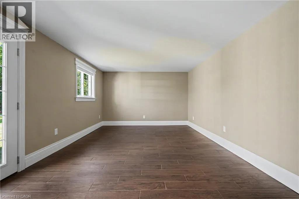 390 SYDENHAM Road