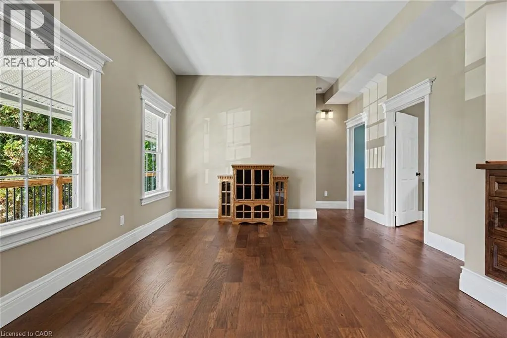 390 SYDENHAM Road