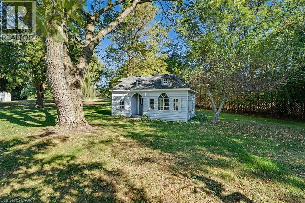 390 SYDENHAM Road
