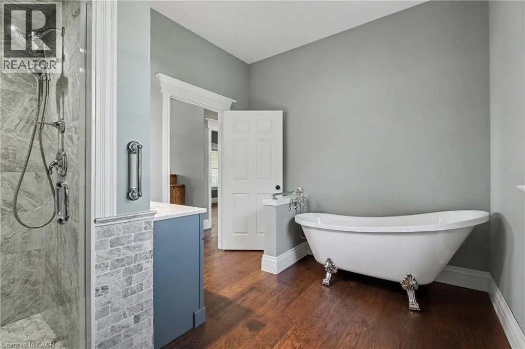 390 SYDENHAM Road