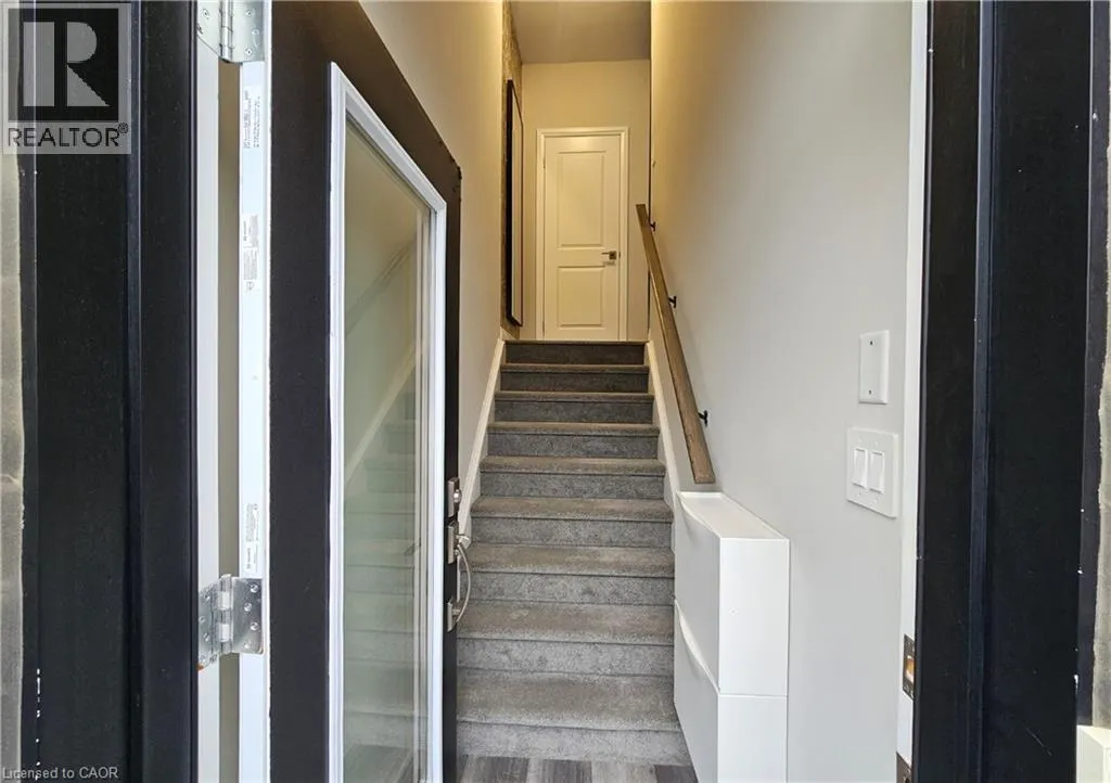 720 GREY Street Unit# 4 #4