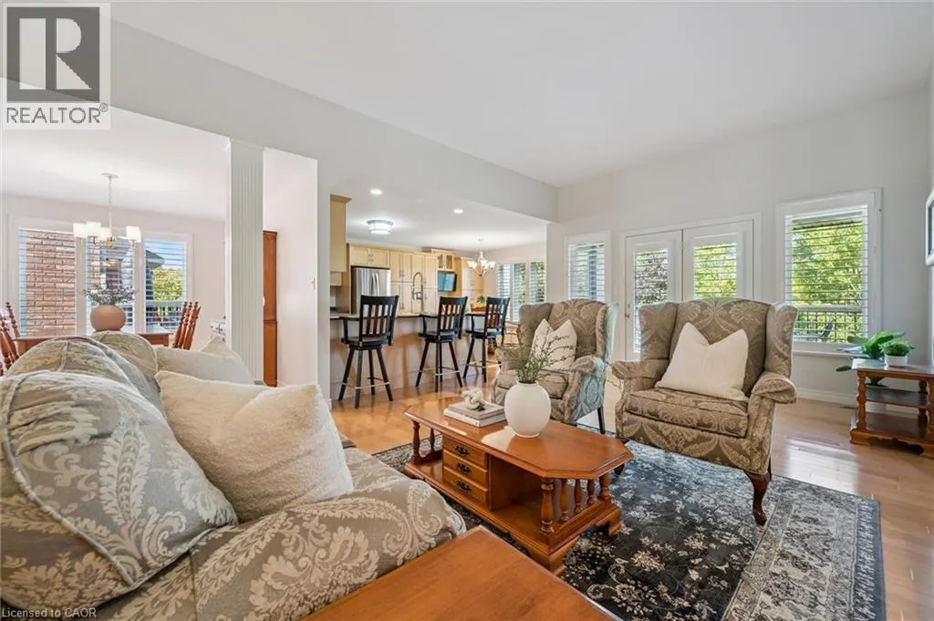 123 CARDINAL Drive