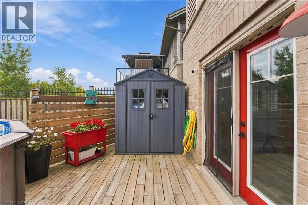19 BROOKSIDE Terrace