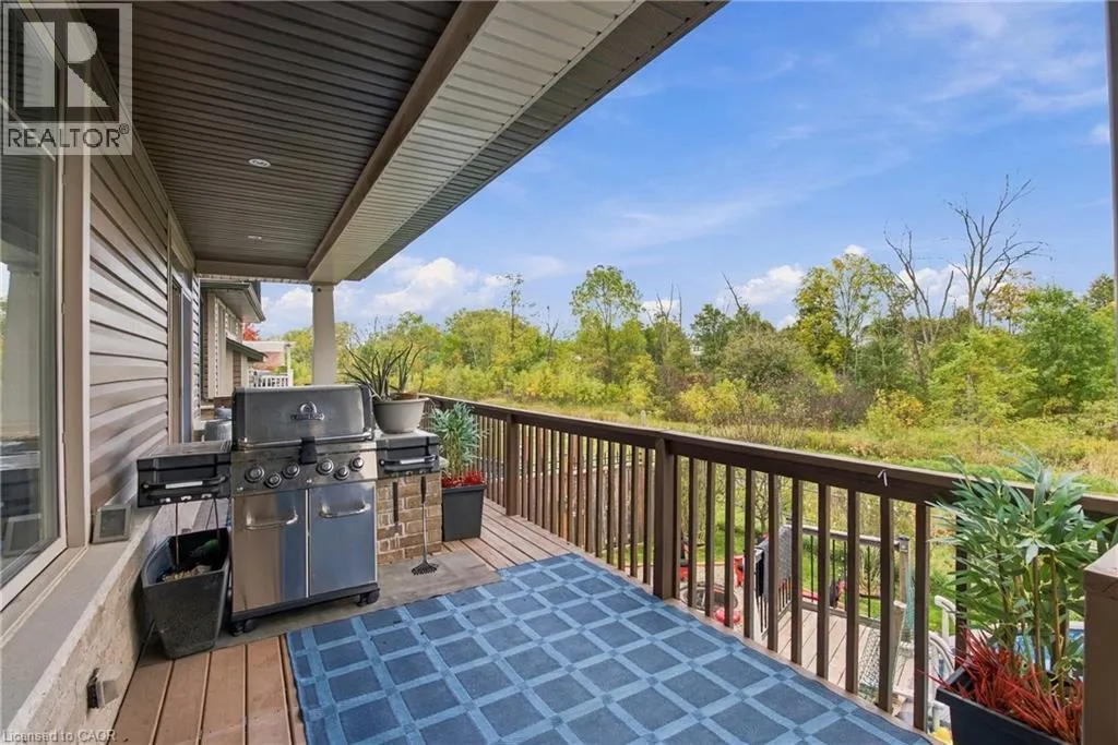 19 BROOKSIDE Terrace
