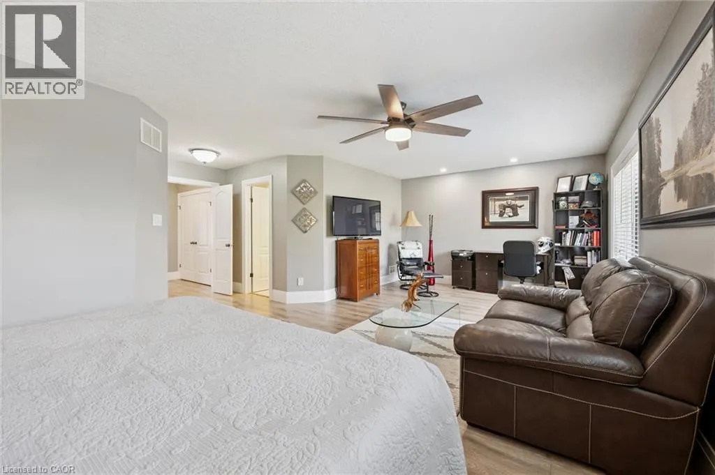276 SIMS ESTATE Drive Unit# 9 #9