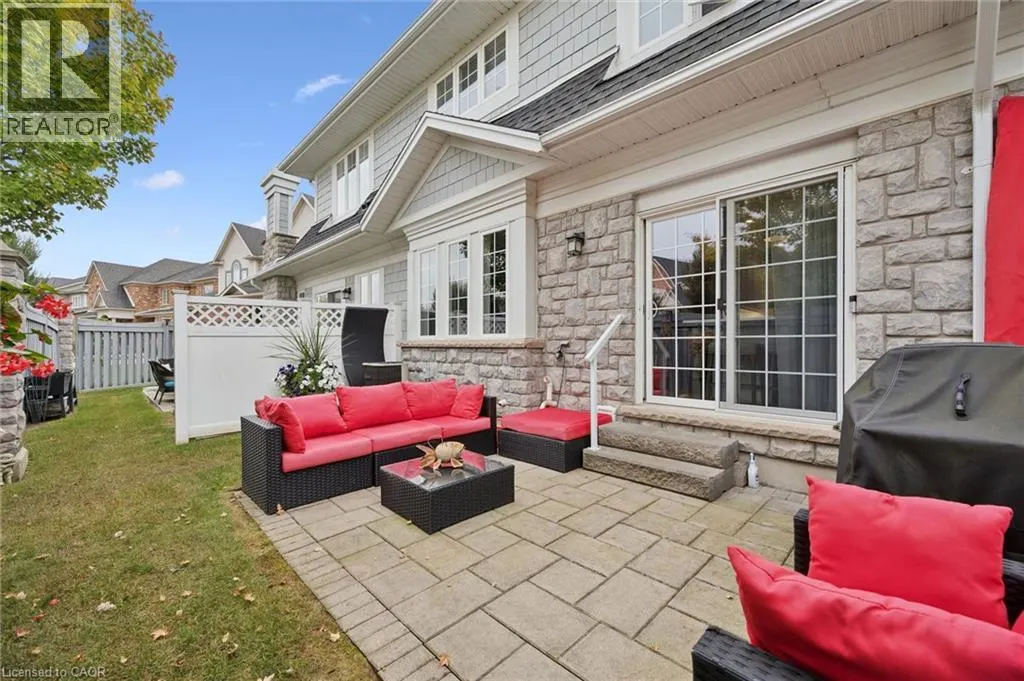 276 SIMS ESTATE Drive Unit# 9 #9