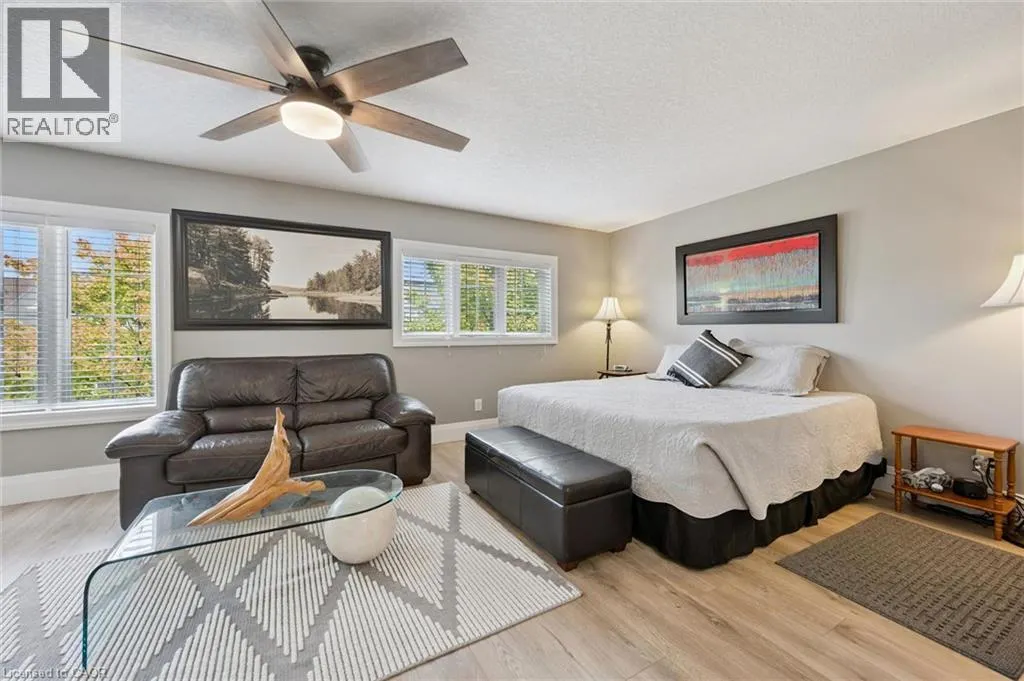 276 SIMS ESTATE Drive Unit# 9 #9