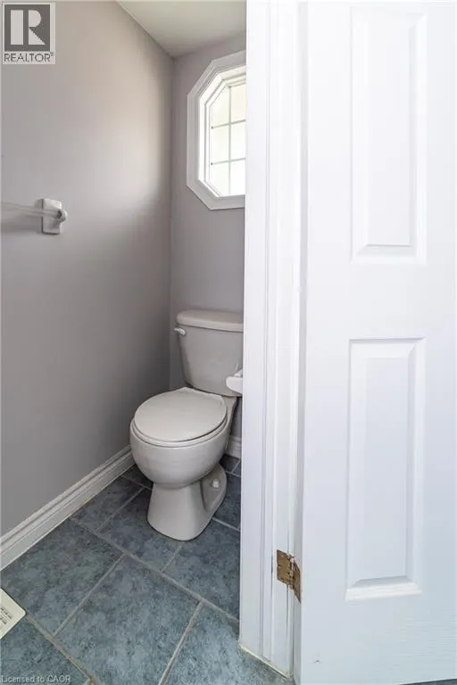 39 PINEWOODS Drive Unit# 11 #11