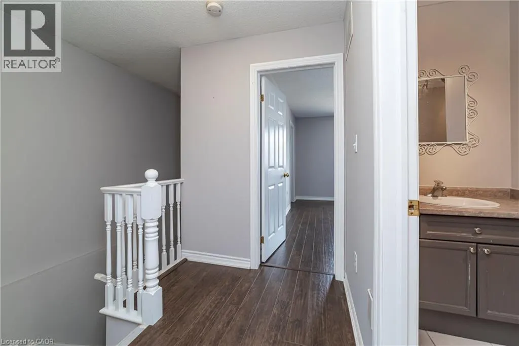 39 PINEWOODS Drive Unit# 11 #11