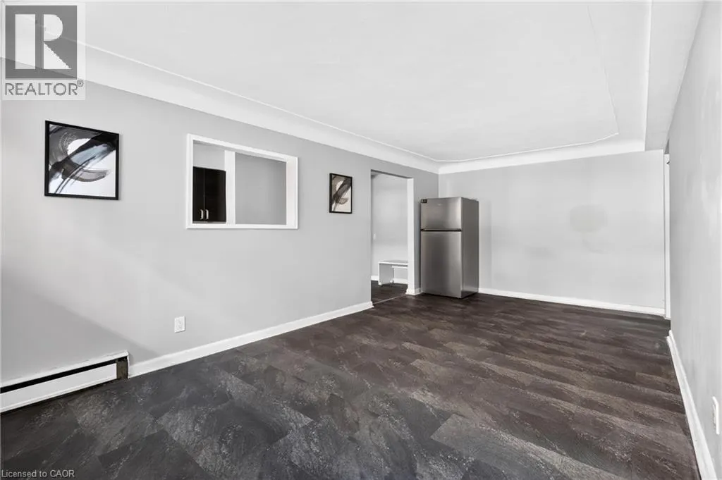 3 APPLEWOOD Avenue Unit# 1 #1