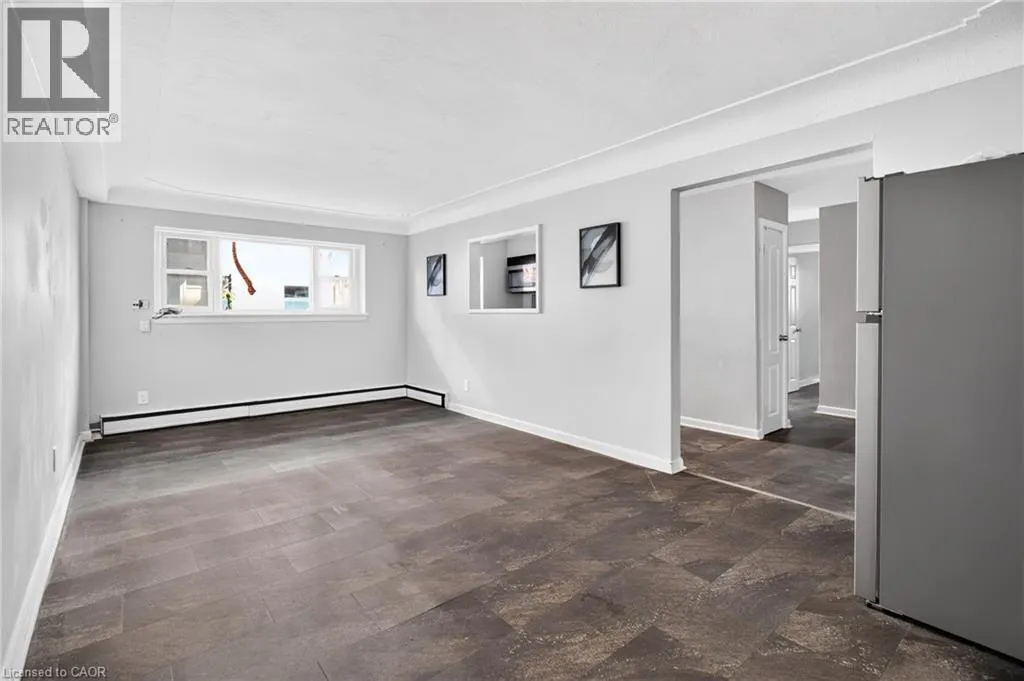 3 APPLEWOOD Avenue Unit# 1 #1