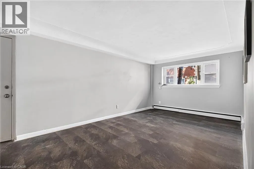 3 APPLEWOOD Avenue Unit# 1 #1