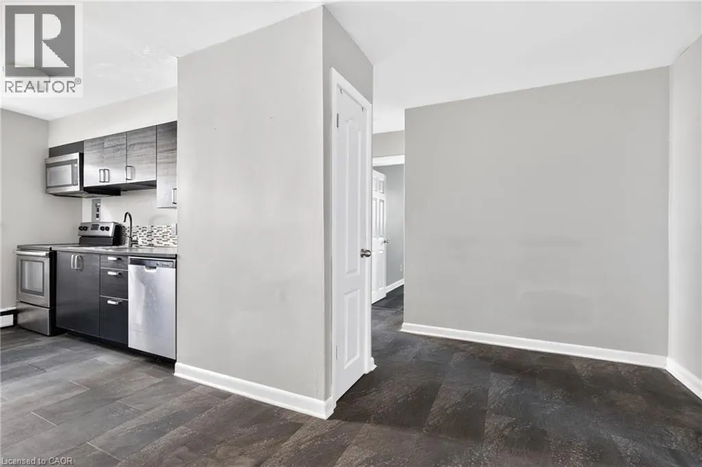 3 APPLEWOOD Avenue Unit# 1 #1