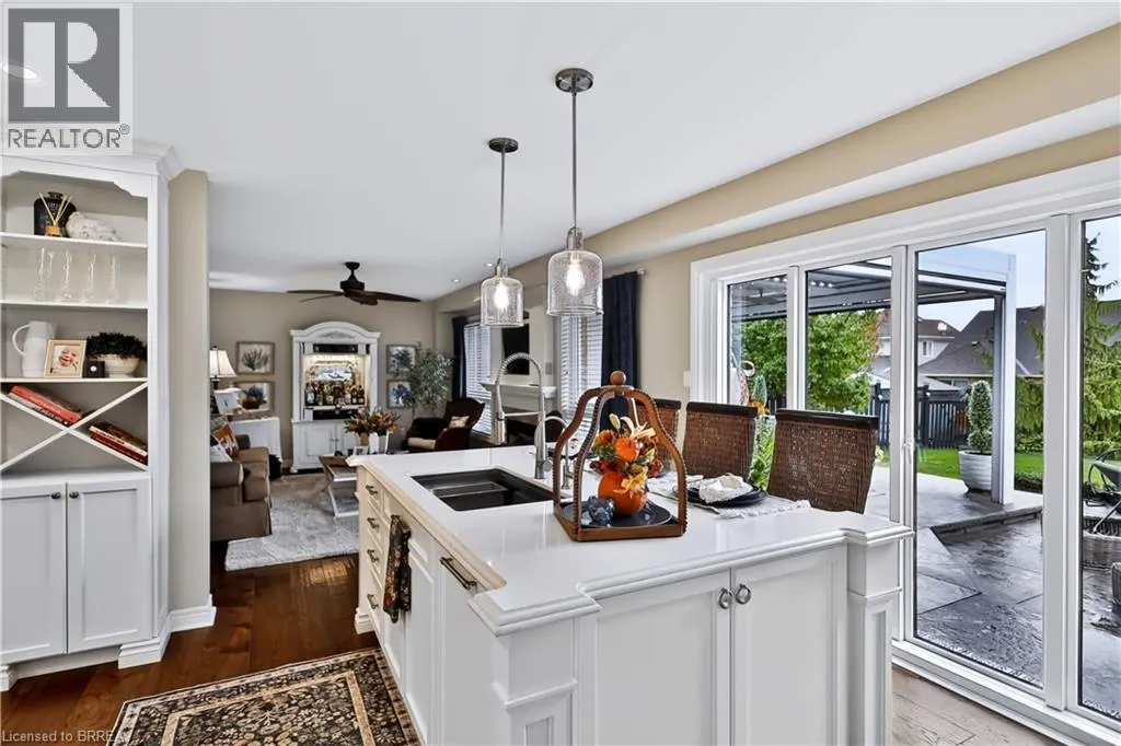 30 WALDIE Crescent