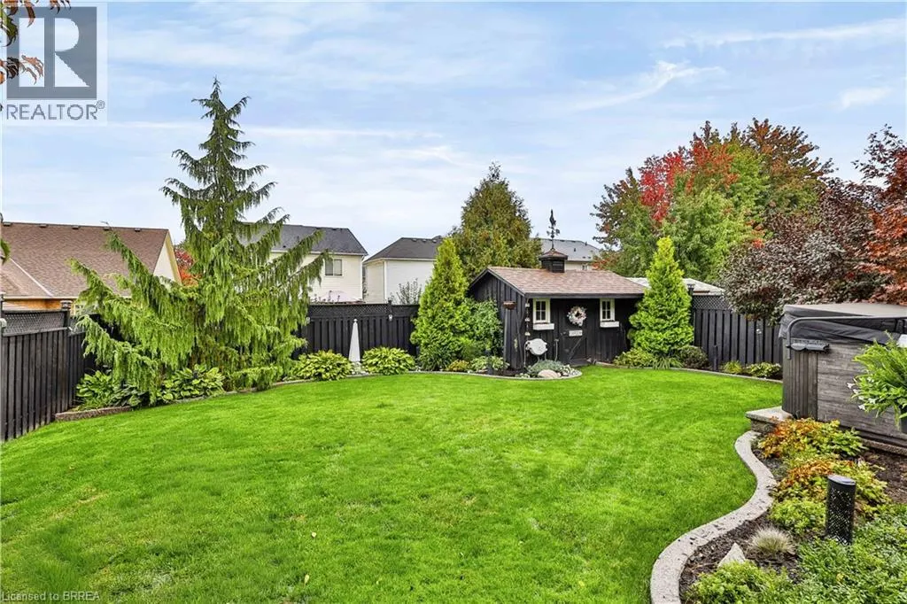 30 WALDIE Crescent