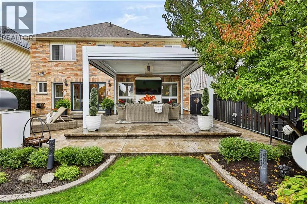 30 WALDIE Crescent