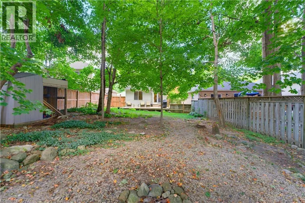 62 POTTERS Way