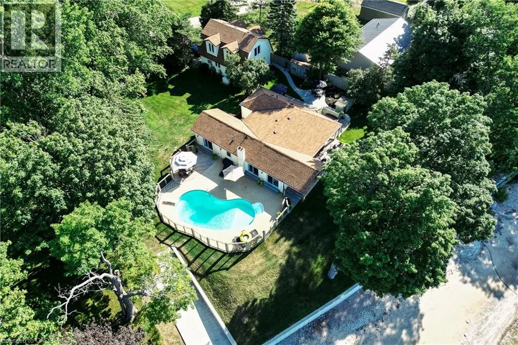 34 HOOVER POINT Lane