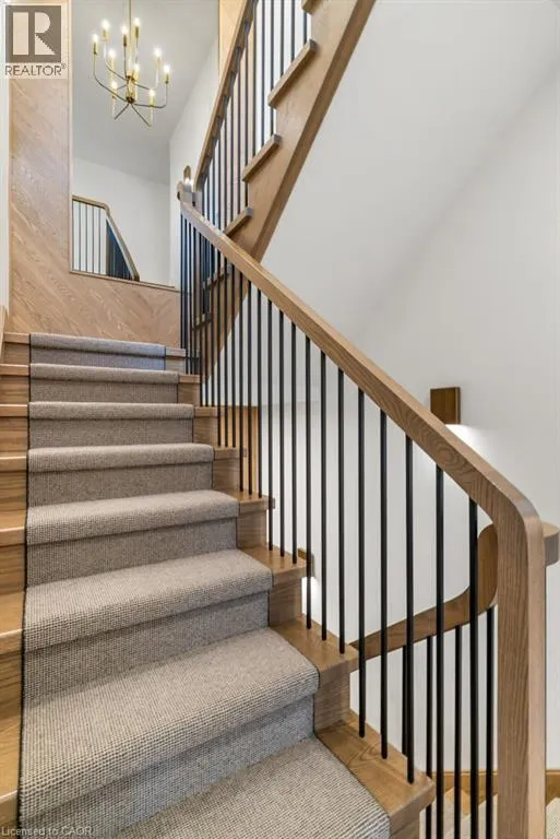 2 BRIDLEWOOD Crescent